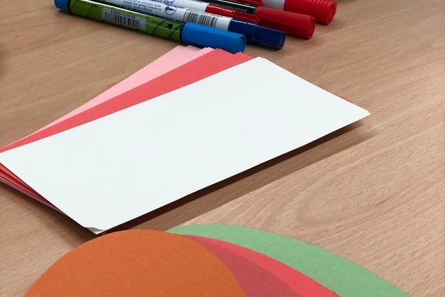 Eine gute Informationsarchitektur (IA) bedient die verschiedenen Informationsbedürfnisse | Workshop-Karten Workshop-Karten | Buchen Sie jetzt Ihren IA-Workshop mit uns.